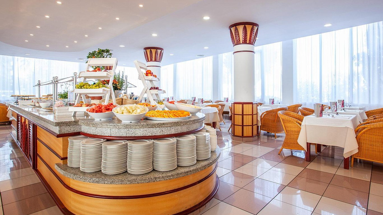 Grupotel Santa Eularia