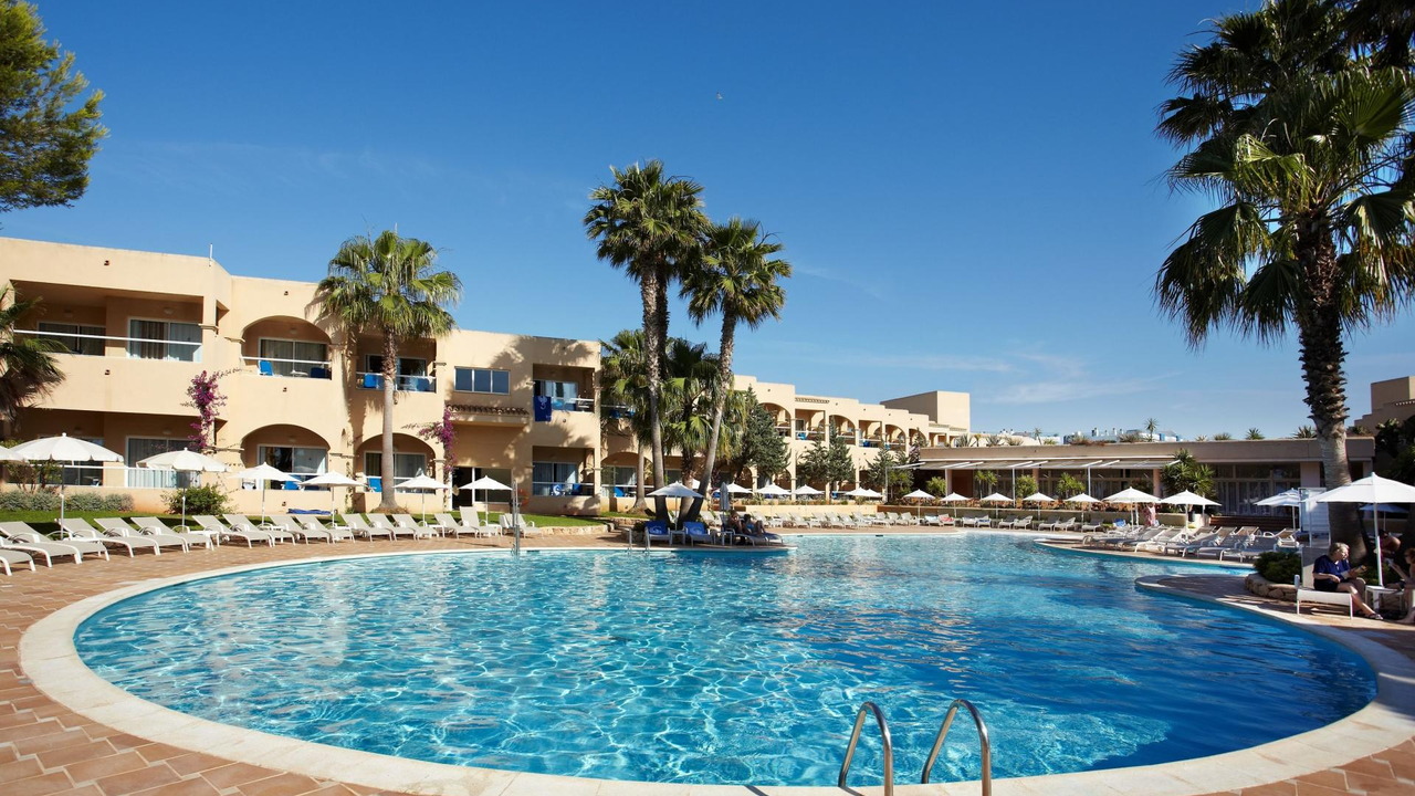 Grupotel Santa Eularia