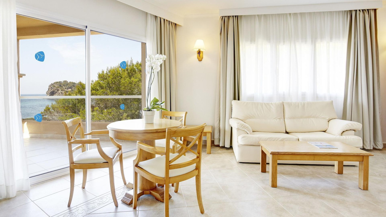 Grupotel Santa Eularia