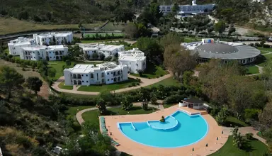 Gusmay Resort