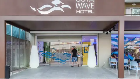 Hotel Guya Wave
