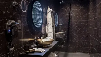 H Hotel