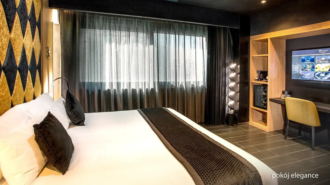 H Hotel