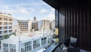 H Hotel