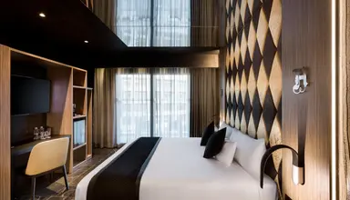 H Hotel