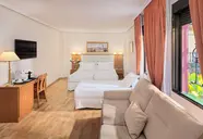 H10 Corregidor Boutique