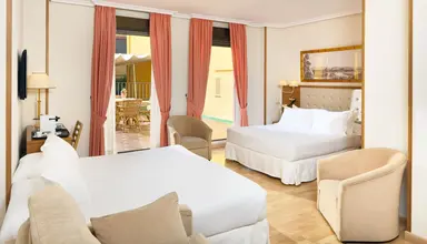 H10 Corregidor Boutique