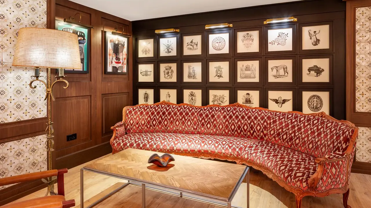 H10 Corregidor Boutique