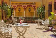 H10 Corregidor Boutique