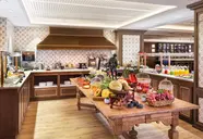 H10 Corregidor Boutique