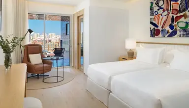 H10 Croma Malaga