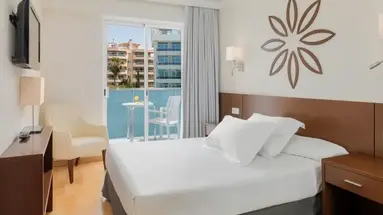 H10 Delfin Park