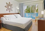 H10 Delfin Park