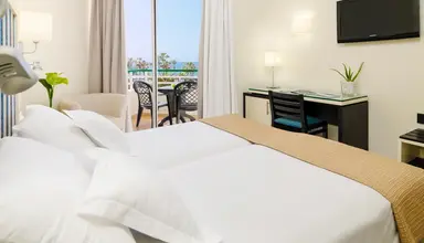 H10 Las Palmeras