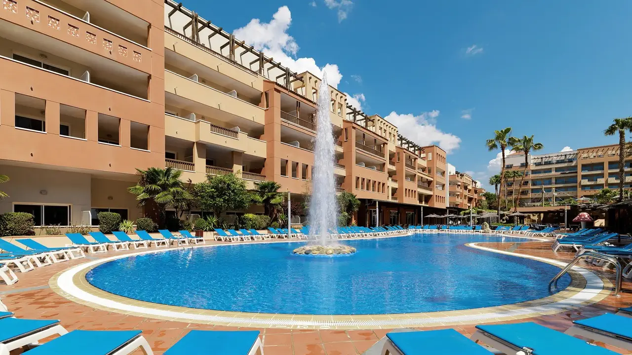 H10 Mediterranean Village