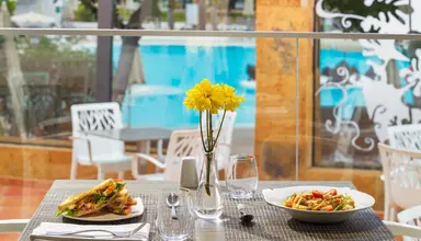 H10 Ocean Suites