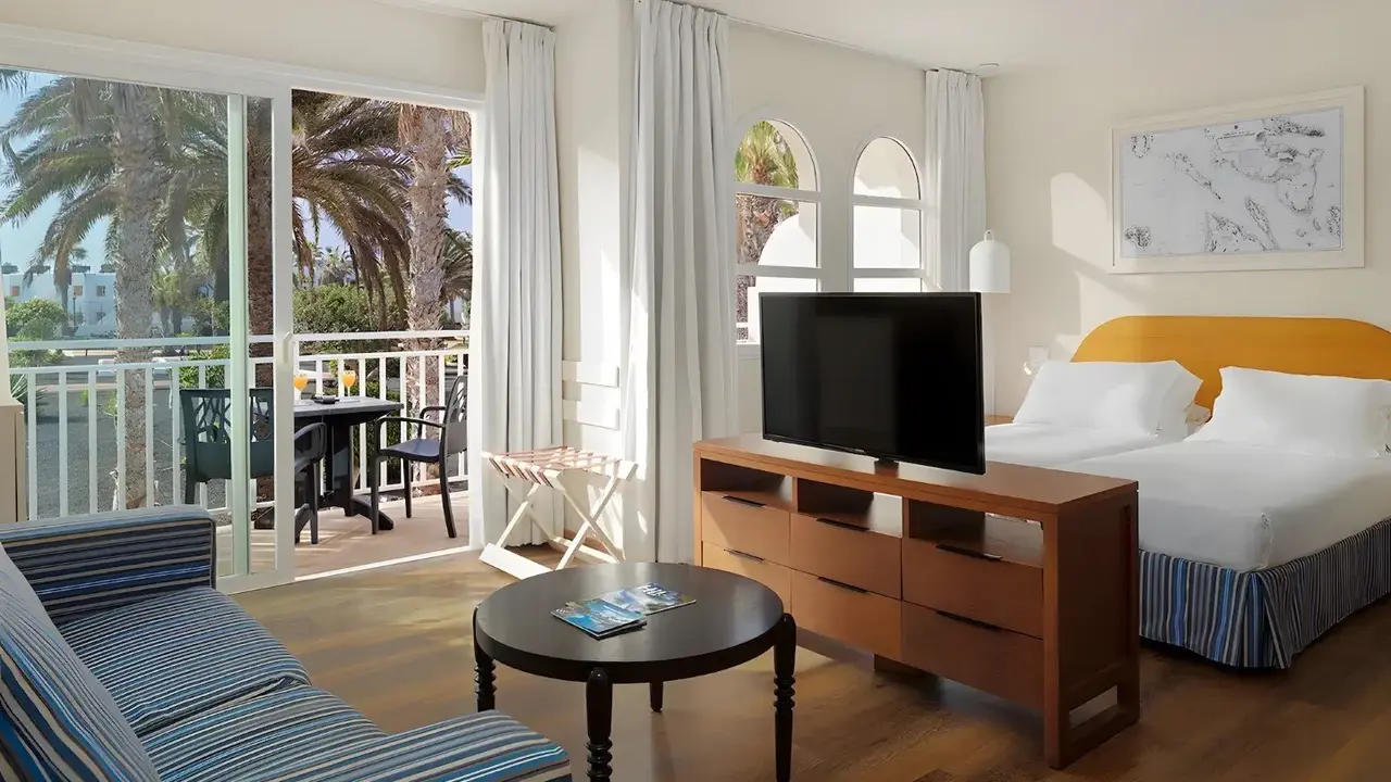 H10 Ocean Suites
