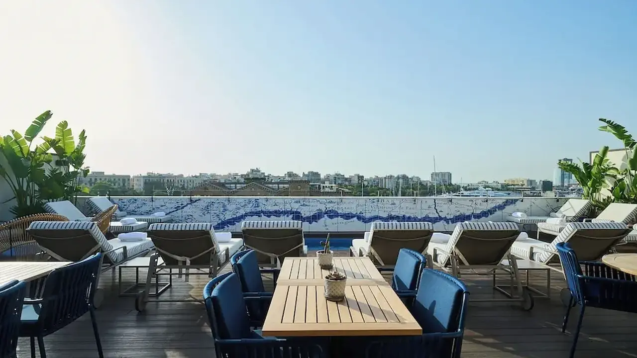 H10 Port Vell