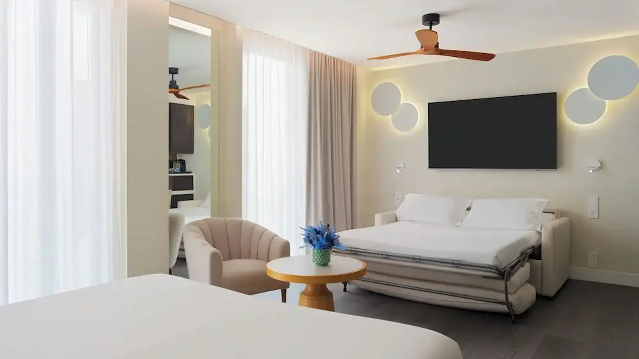 H10 Port Vell