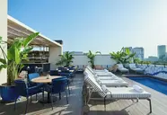 H10 Port Vell