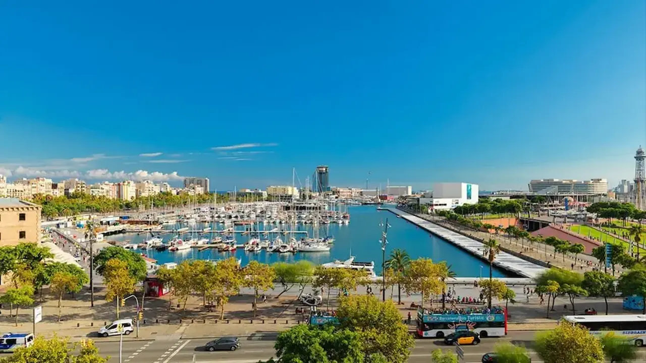 H10 Port Vell