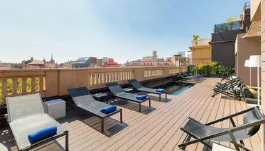H10 Urquinaona Plaza