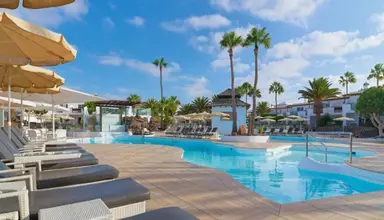 H10 White Suites
