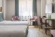 H12 Hotel