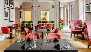 H15 Boutique Apartments