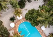 Hakuna Majiwe Beach Lodge