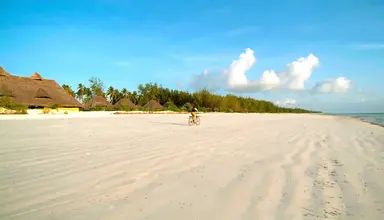 Hakuna Majiwe Beach Lodge