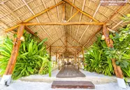 Hakuna Majiwe Beach Lodge