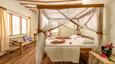 Hakuna Majiwe Beach Lodge