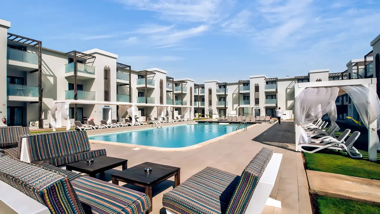 Halos Casa Resort