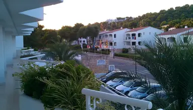 Hamilton Court