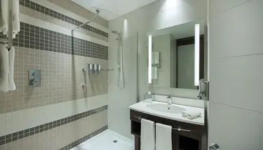 Hampton by Hilton Dubai Airport