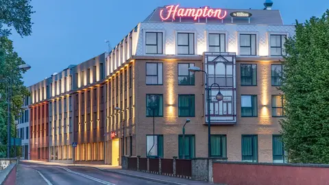 Hotel Hampton by Hilton Oświęcim