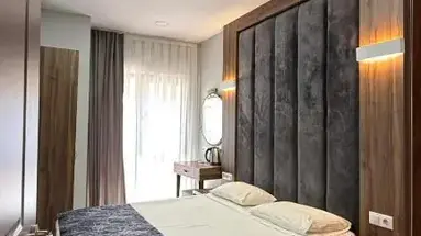 Han Suite