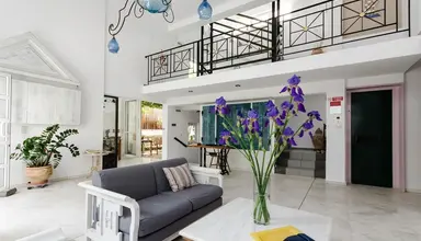 Happiness Apartments