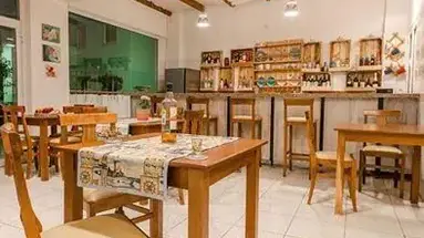 Happiness Apartments