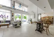 Happiness Apartments