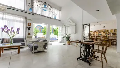 Happiness Apartments
