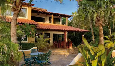 Harbour Village Beach Club