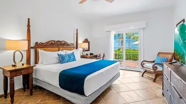 Harbour Village Beach Club