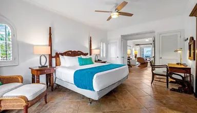 Harbour Village Beach Club