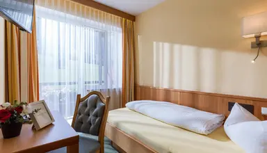 Harfenwirt