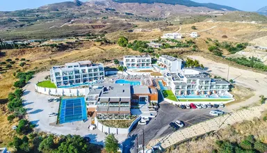 Harmony Crest Resort & Spa