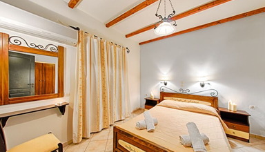 Harmony Studios and Appartements (Limni Keri)