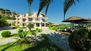 Harmony Studios and Appartements (Limni Keri)