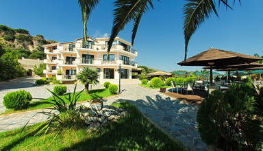 Harmony Studios and Appartements (Limni Keri)